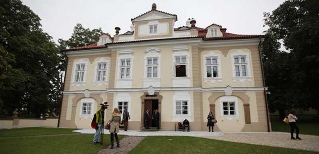 Institut Václava Klause zůstává důsledně nestranickou institucí