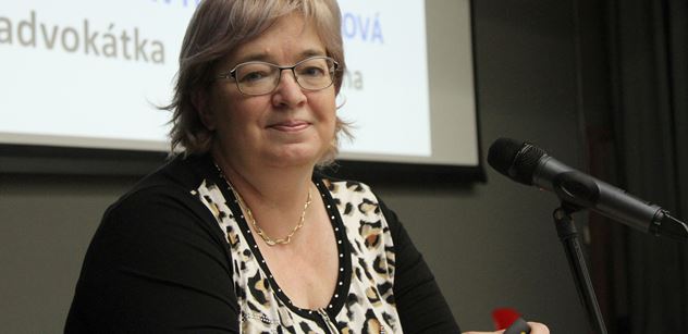 Senátorka Zwyrtek Hamplová: Očkovací loterie - skutečně se to dělo