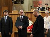 Ministr školství Petr Fiala předal jmenovací dekre...