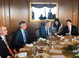 Prezident Zeman v Pekingu jednal s vedením společn...