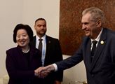 Prezident Zeman v Pekingu s čínskou vicepremiérkou