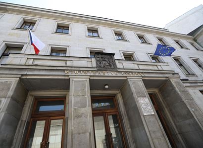Ministerstvo financí: České předsednictví úspěšně dokončilo projednávání nařízení o trzích s kryptoaktivy