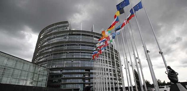 EU vám posílá pozdrav k Vánocům: Buďte solidární, přeje si šéfka EP