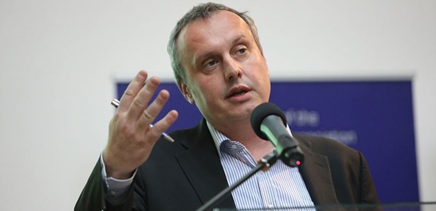 „Úplně mimo.“ Poradce Fialy smetl kritiku Vášáryové k premiérské cestě do Kyjeva
