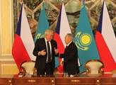 Miloš Zeman s prezidentem Kazachstánu Nursultanem ...
