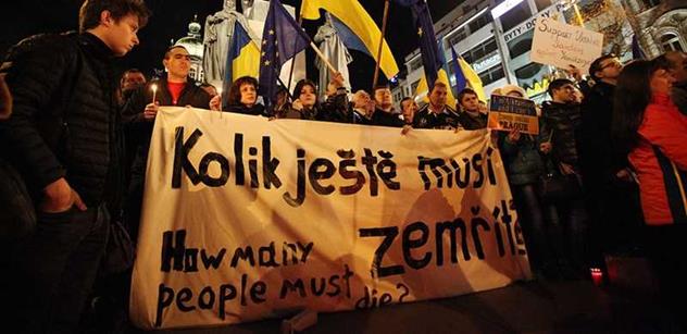 Čeští Ukrajinci dohodě nevěří. Vládu by dali někomu „z lidu“