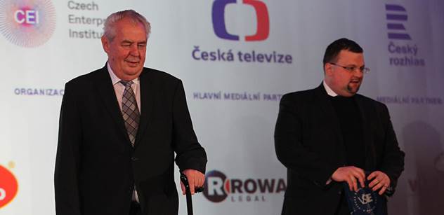 Kauza „odstranění Zemanova penisu“ spustila salvu nadávek na ČT: Žumpa, zkaženost, trapnost, nenávist k prezidentovi, účtují politici. A hrozí veřejnoprávní TV následky