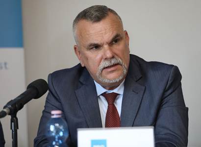 Petr Vacek: Profesní komory jsou nezávislé, aby umožňovaly chránit klienty i proti státu