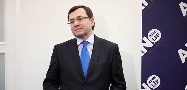 Europoslanec Ježek vyzývá ANO, aby nespolupracovalo s KSČM a SPD