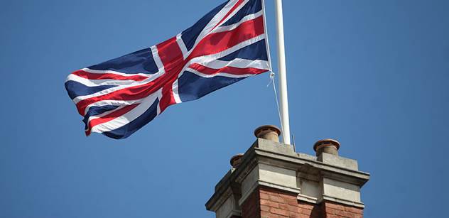 Británie má spoustu problémů a obviňování Moskvy slouží k odvedení pozornosti, říká ruský velvyslanec v Londýně