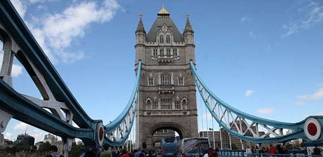 VIDEO, které včera v Londýně náhodou natočil vrcholný politik. Na mobil z taxíku
