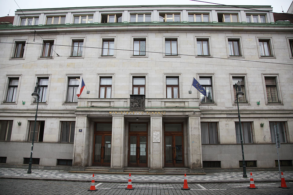 Ministerstvo financí: Saldo státního rozpočtu za leden až červenec dosáhlo -279,4 miliardy korun | ParlamentniListy.cz – politika ze všech stran - Vimarsana News