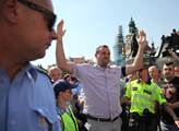 Řečníka z demonstrace proti imigraci policisté obvinili. Šířil prý rasovou nenávist