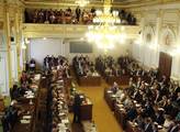 Poslanci zahájili ustavující schůzi Poslanecké sněmovny 