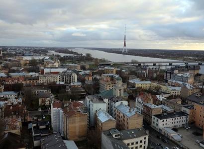 Velká demolice v Lotyšsku. K zemi mají jít všechny sovětské památníky v zemi