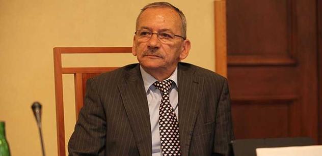 Kubera: Pro Zemana je vítězství, že Schwarzenberg není ministr zahraničí