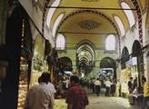 Na bazaru v Istambulu