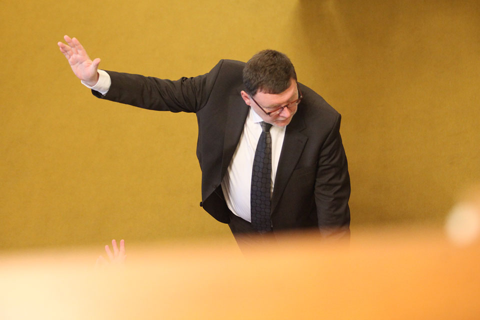 Obrovský lobbing ve Sněmovně. Miliardy pro solární barony. Advokátní kanceláře, firmy z Holandska. A uprostřed dění ODS. Šokující pozadí klíčového hlasování - Vimarsana News