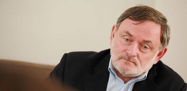 Pavel Varvařovský: Rozhodl jsem se rezignovat na funkci veřejného ochránce práv