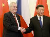 Zeman gratuloval Si Ťin-pchingovi. Přimluvil se za další rozvoj vztahů