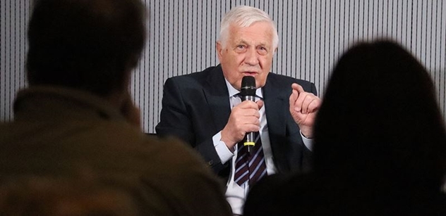 Václav Klaus emeritnímu papeži Benediktovi XVI. k 95. narozeninám