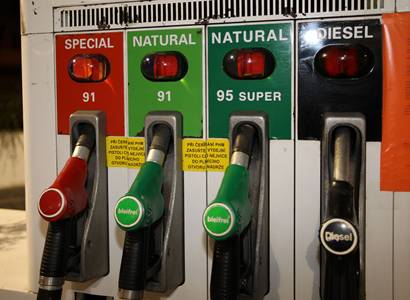 Petice za snížení spotřební daně a DPH na pohonné hmoty