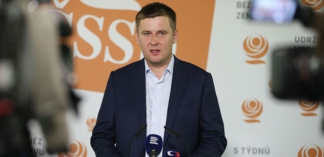 Ministr Petříček: Zahraniční služba má také přímý přínos do státního rozpočtu