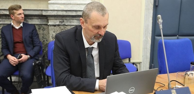 Ministr Šalomoun: Projednávání stavebního zákona se pan Bartoš neúčastnil