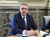 Ministr Metnar: Čeští zdravotníci jsou přetíženi. Zahraniční zdravotníci budou představovat cennou pomoc