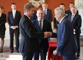 Prezident Miloš Zeman jmenoval Tomáše Petříčka min...