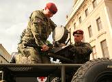 Nový náčelník generálního štábu Bečvář chce klást důraz hlavně na personální otázky armády