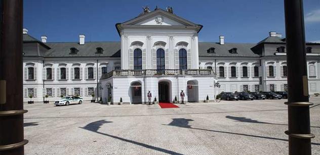 Slováci v sobotu rozhodnou o prezidentovi. Vyberou Fica, nebo Kisku