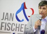 Jan Fischer v USA: Promluvil na CNN a zasáhlo ho tornádo