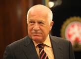 Bojím se o budoucnost evropské civilizace, svěřil se Václav Klaus. A ukázal na Merkelovou