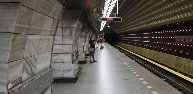 „Hřibovo rádio“ v metru znovu ožije. Připomene Miladu Horákovou