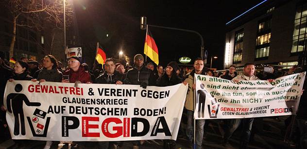 Pegida: 10 požadavků na německou azylovou politiku