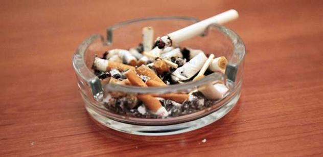 Vědci: Černý obchod s tabákem představuje pro legální trh v EU ohrožení