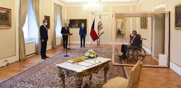Prezident, premiér i česká diplomacie odsoudili vraždění civilistů na Ukrajině