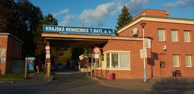 Zaměstnanci nemocnice Tomáše Bati: Z arogantního jednání managementu čiší pohrdání a neznalost