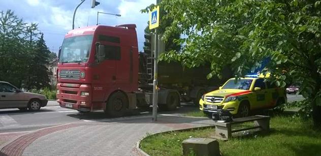 Značení, které nepustí kamiony do centra Klimkovic, je stále v nedohlednu