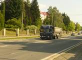 Chystaný zákaz jízdy kamionů v levém pruhu dálnic čekají úpravy