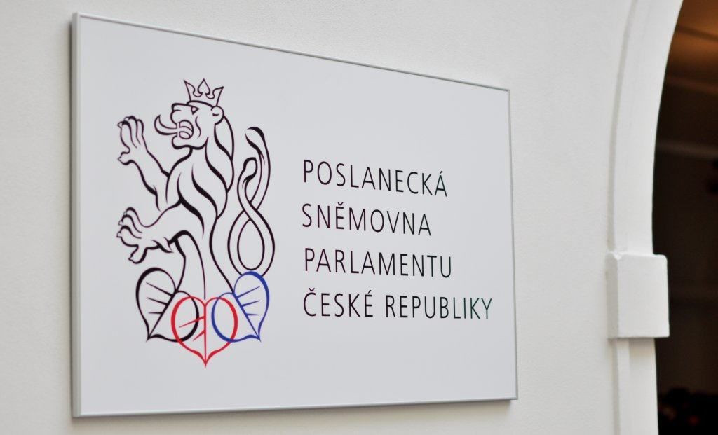Mimořádné jednání poslanců o koronaviru: Co se bude dít dál? Možná komise | ParlamentniListy.cz – politika ze všech stran - Vimarsana News