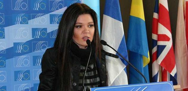 Slavná ukrajinská zpěvačka Ruslana, hvězda Majdanu, jela na Donbas a mluvila se separatisty. Teď šokovaně vykládá, že vše je úplně jinak