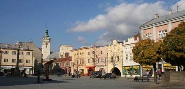 Lipník nad Bečvou: Na náměstí bylo instalováno nové pítko