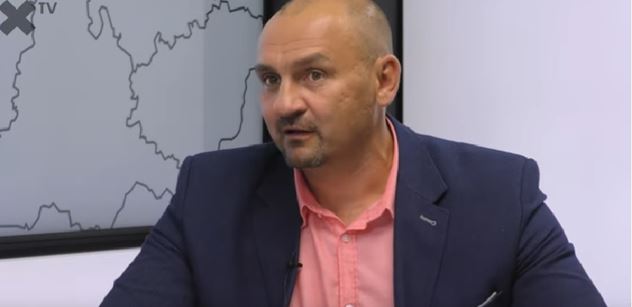 Pročpak pan Bartoš nekandiduje v rodném kraji? Hovoří jablonecký policajt a kandidát SPD