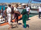 Migranti přivezli dárek - koronavirus. Malta zuří. Italové povolávají armádu