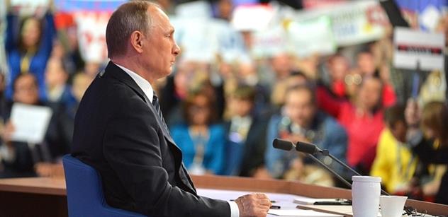 Příznivce evropského superstátu by prý mohl probudit Putin 