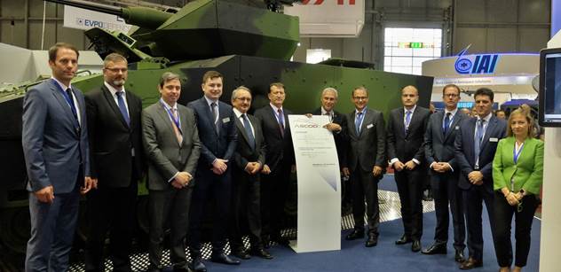 GDELS podepsala dohodu s pěti českými podniky v souvislosti s výběrovým řízením na nová pásová obrněná vozidla
