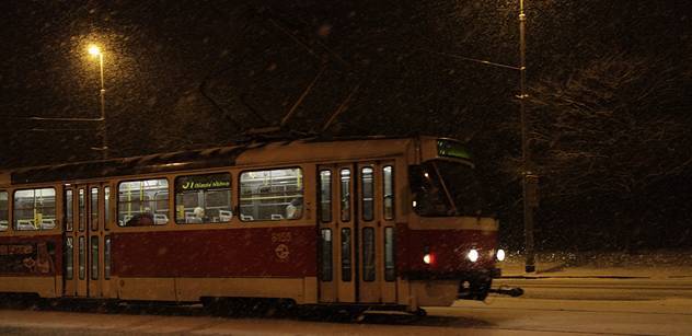 Dopravní podnik obnovuje od čtvrtečního brzkého rána tramvajovou dopravu po Evropské ulici