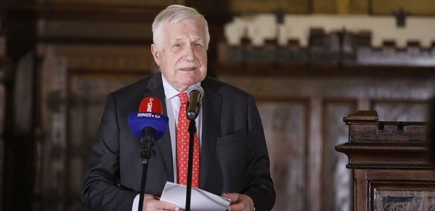 Václav Klaus se ostře postavil proti válce. Přiznal jeden omyl. A vyzývá ruské demokraty k vystřídání Putina